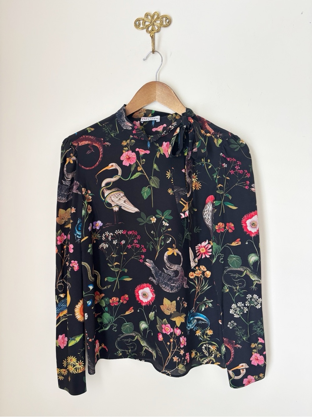 RED Valentino Black Floral & Fauna Silk Tie Neck Blouse Sz 42